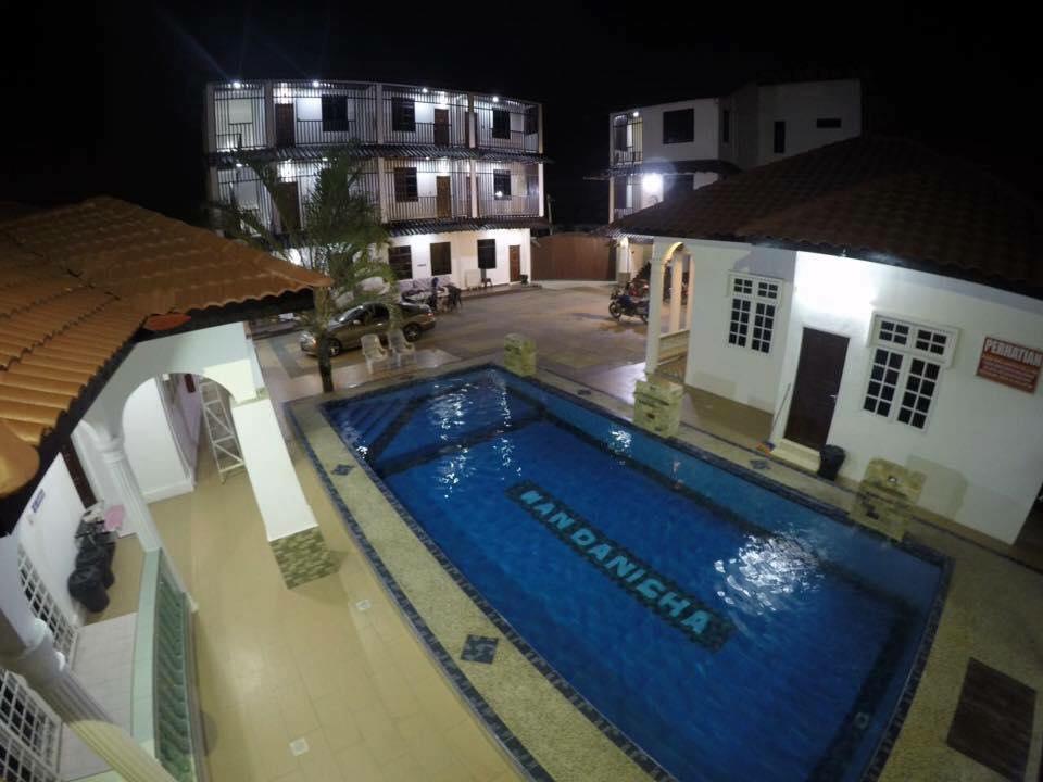 Wan Danisha Villa Inn Кота-Бару Екстер'єр фото