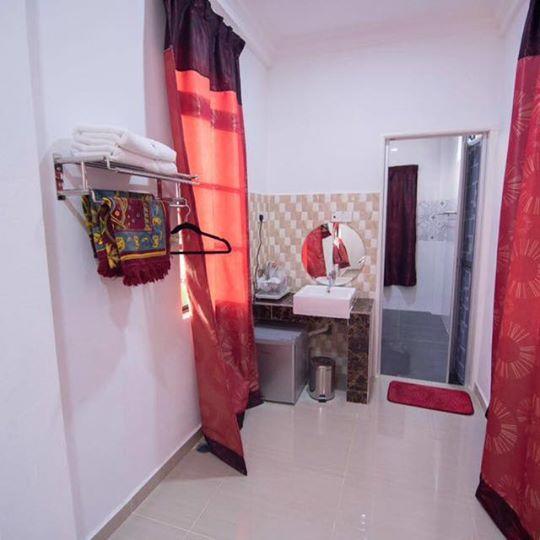 Wan Danisha Villa Inn Кота-Бару Екстер'єр фото